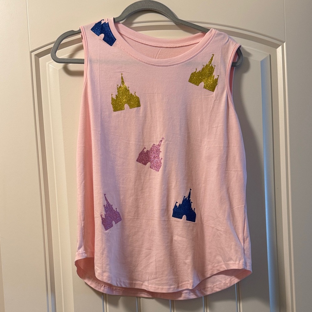 Women’s Pink and Glitter Disney Castle Print Sleeveless Top size M Like New
